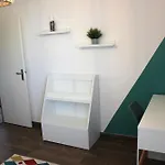Imp Des Alpes - Pres De La Plage, Vue Sur La Mer, Moderne Et Lumineux.